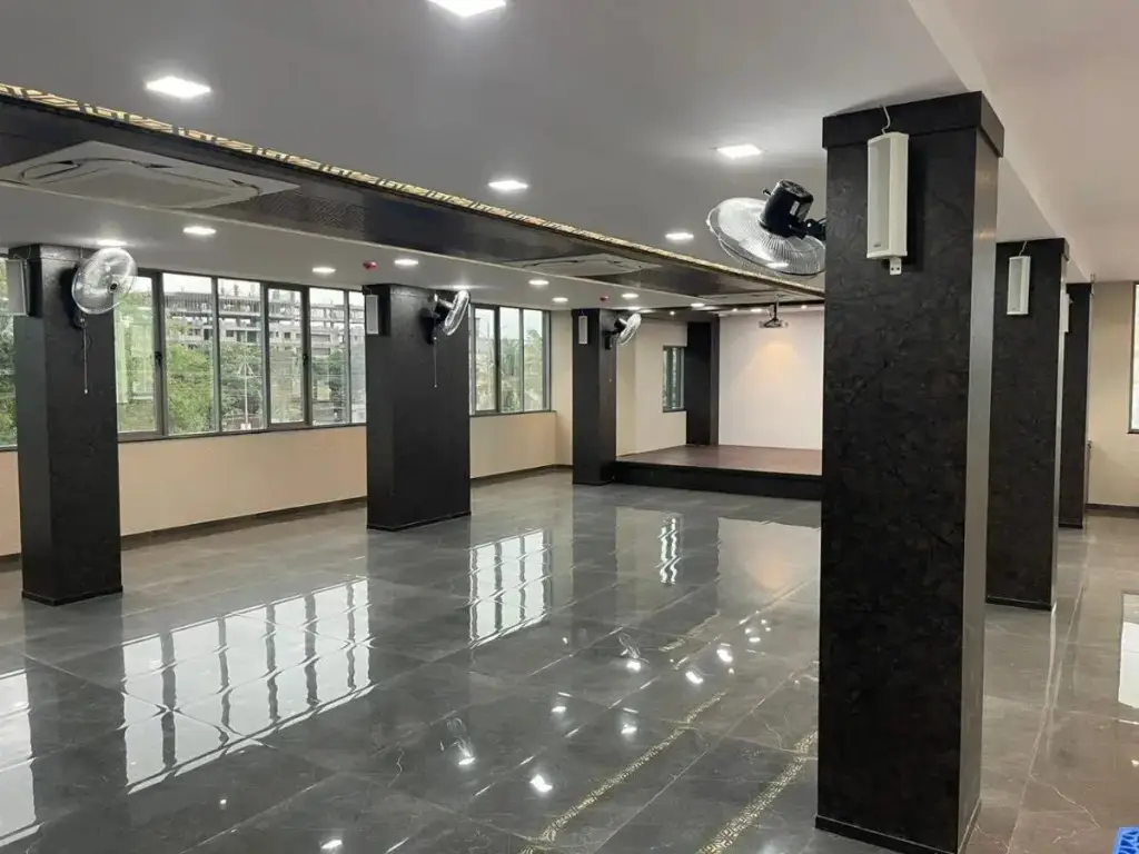 Колхапур: Hotel Chiranjeevi