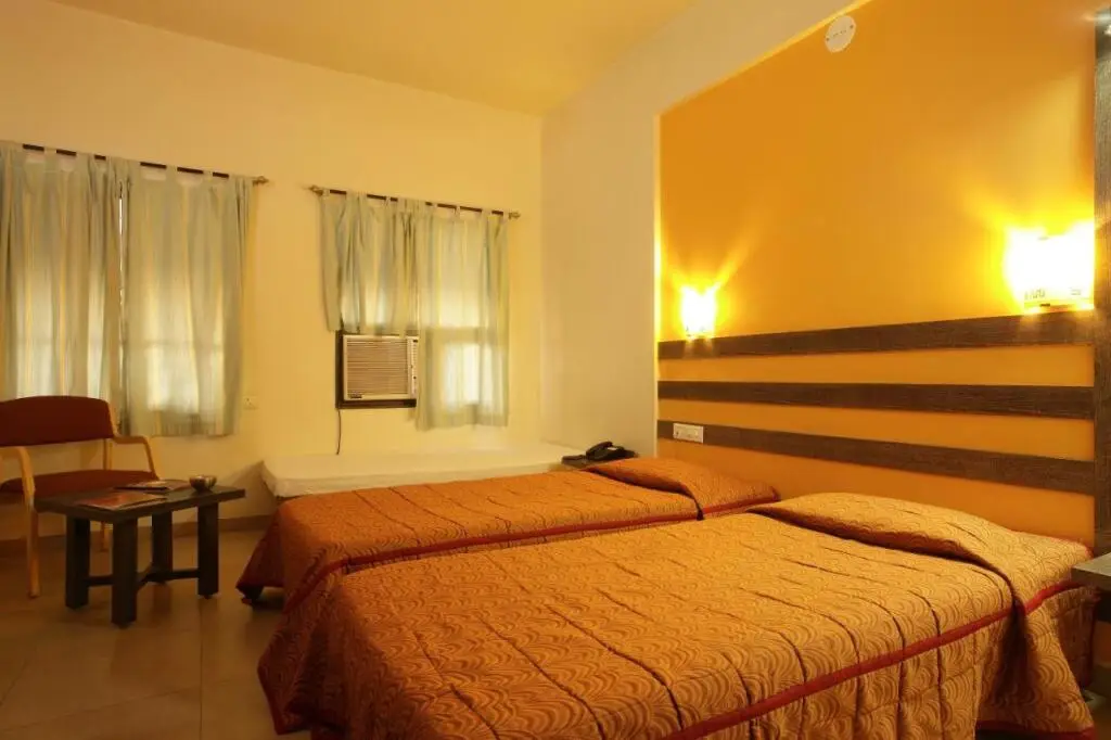 Колхапур: Hotel Orient Crown, Kolhapur