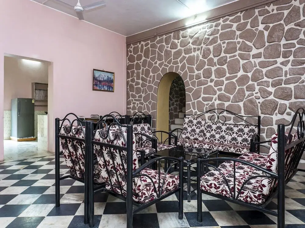 Лонавала: OYO 18864 Home Garden View Studio Lonavala