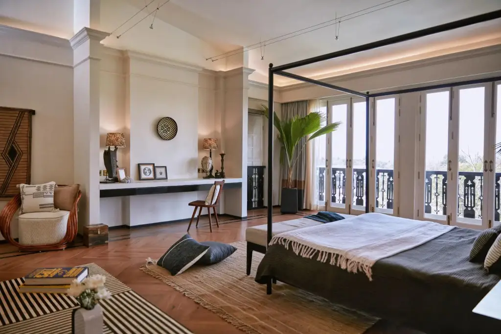 Вагатор: Estate De Frangipani