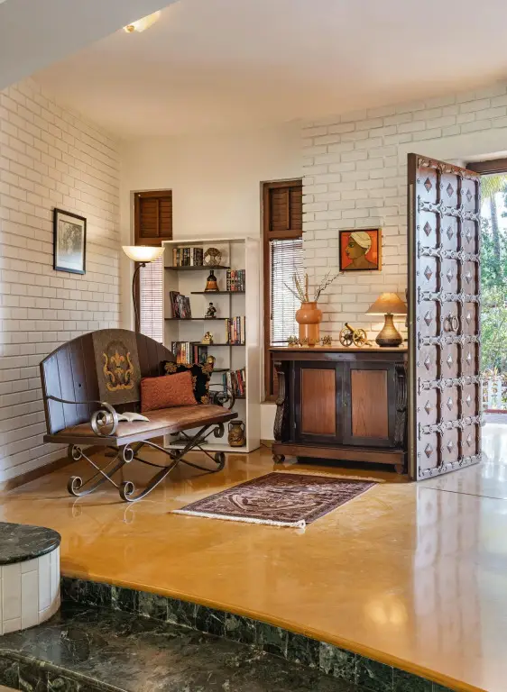Киим: Villa Lani