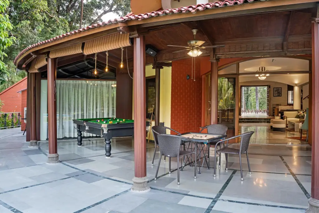 Киим: Villa Lani