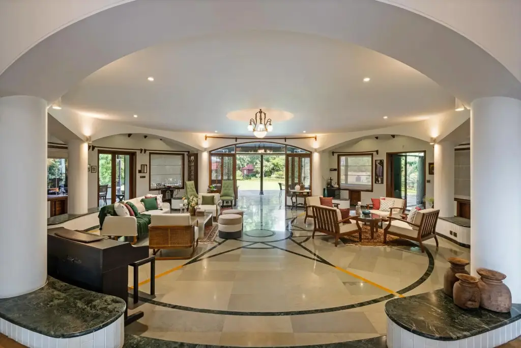 Киим: Villa Lani