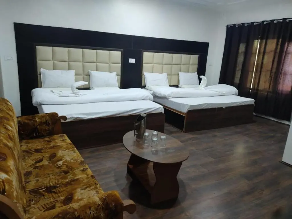 Шринагар: Hotel Silver Inn Srinagar