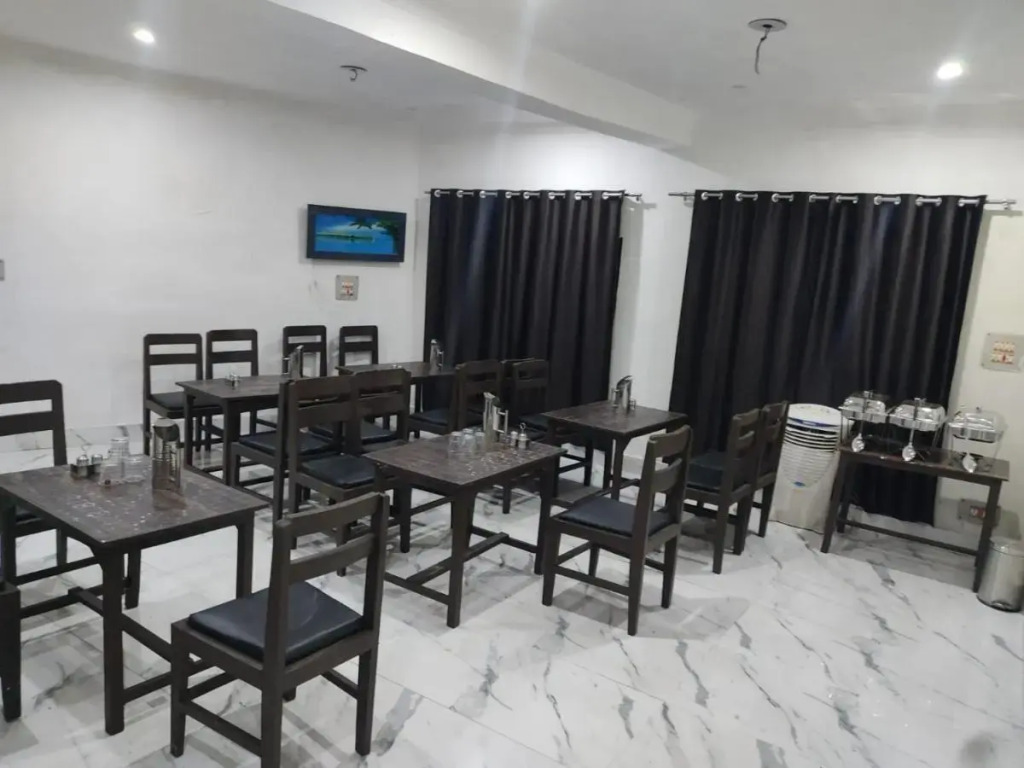 Шринагар: Hotel Silver Inn Srinagar