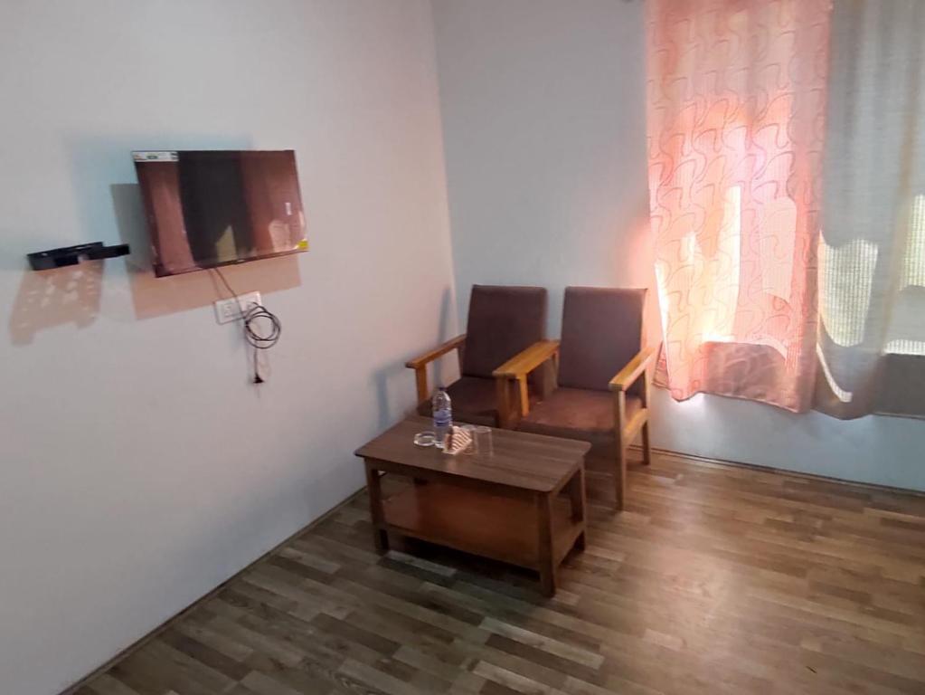 Шринагар: Hotel Silver Inn Srinagar