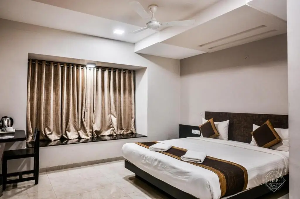 Белагави: Hotel Rahul Palace Belagavi