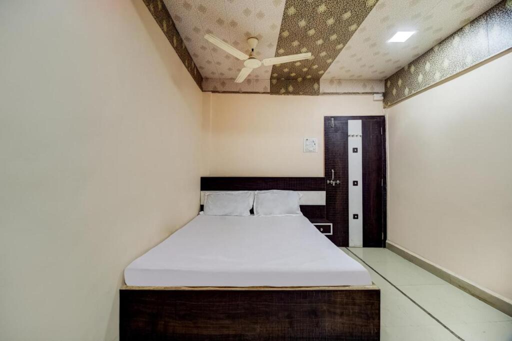 Тхане: SPOT ON 61441 Sangam Relax Point