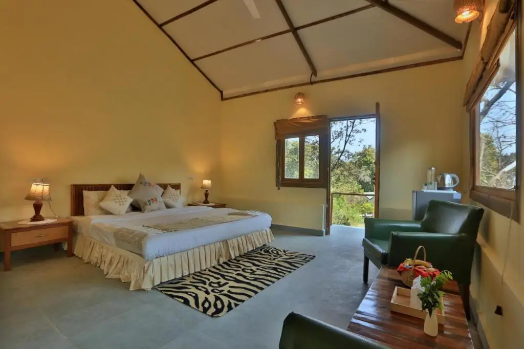 Турья: Bison Retreat - Pench
