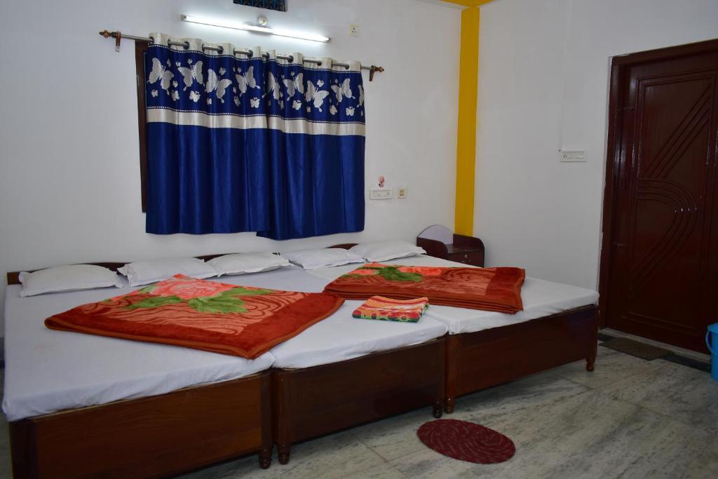 Юттар Мадарихэт: Jaldapara Binaychapa Homestay