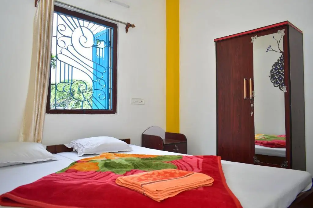 Юттар Мадарихэт: Jaldapara Binaychapa Homestay