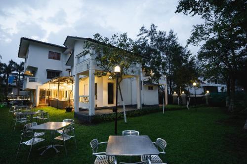 Hangout Villas — фото 1