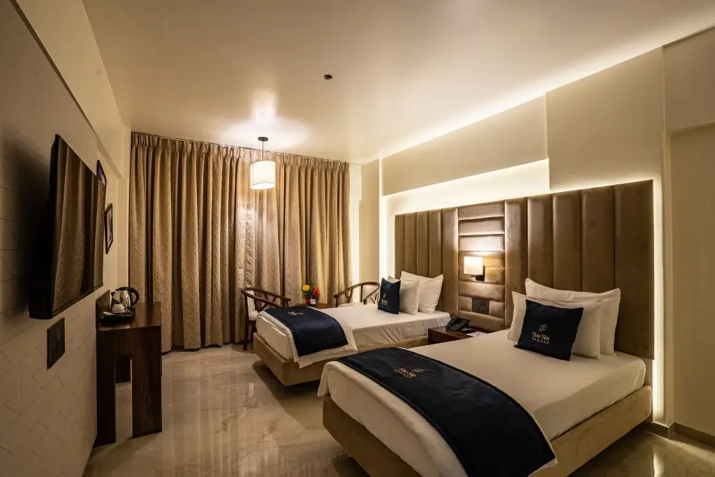 Хандала: Mastiff Grand The Sia Palace Suites & Banquets, Khopoli (Nr. Imagica)