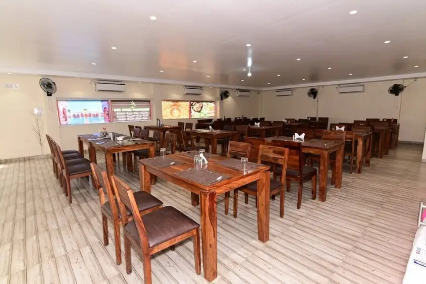Бодх-Гая: Отель The Byke Niranjana Resort
