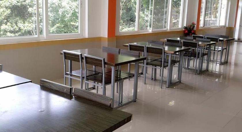 Салем: Vihal Estancia Holiday Inn