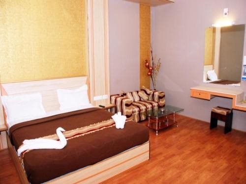 Салем: Vihal Estancia Holiday Inn