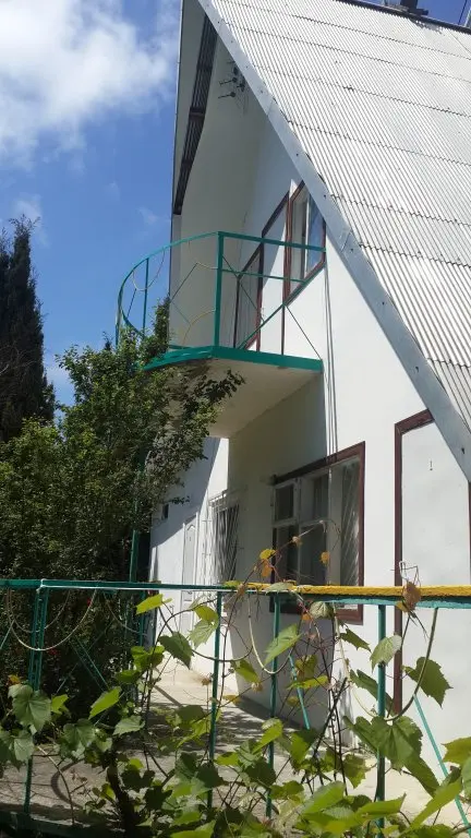 Севастополь: База Отдыха Волна