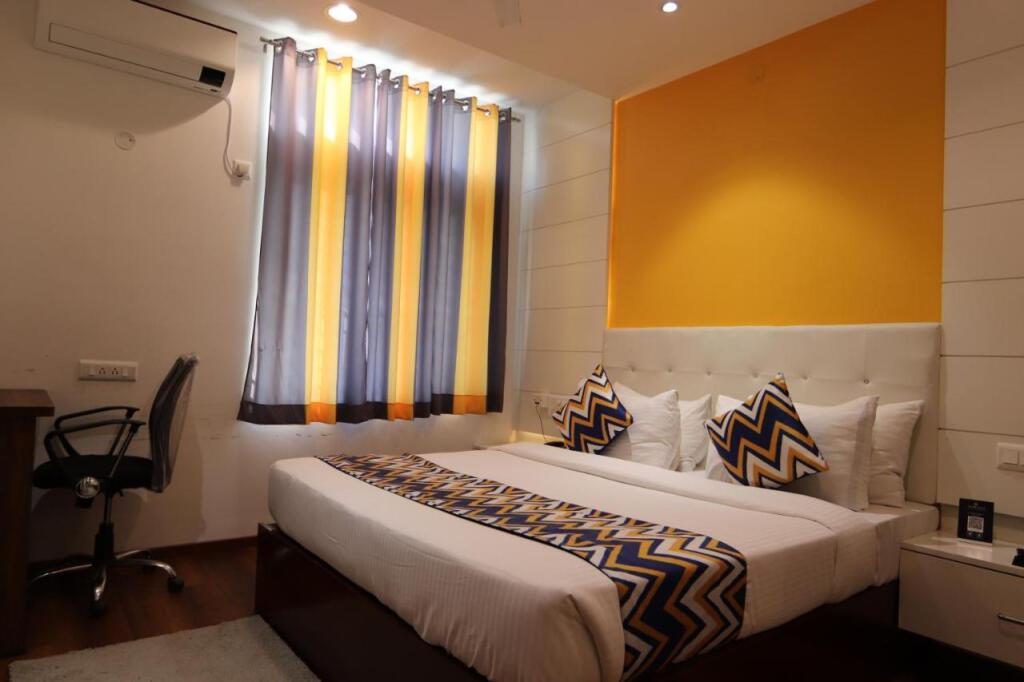 Бангалор: Athulya Residence Suite Rooms