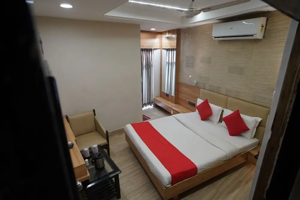 Гандидхам: Hotel Gokul