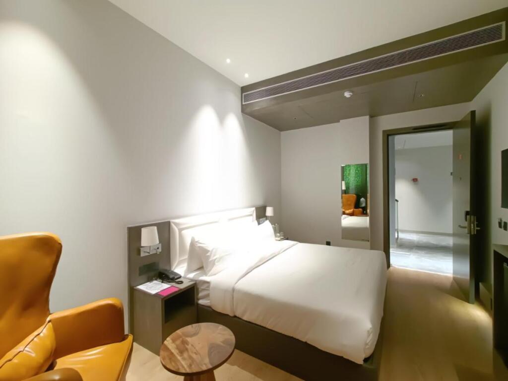 Ханзи: Rosastays Hisar Florence