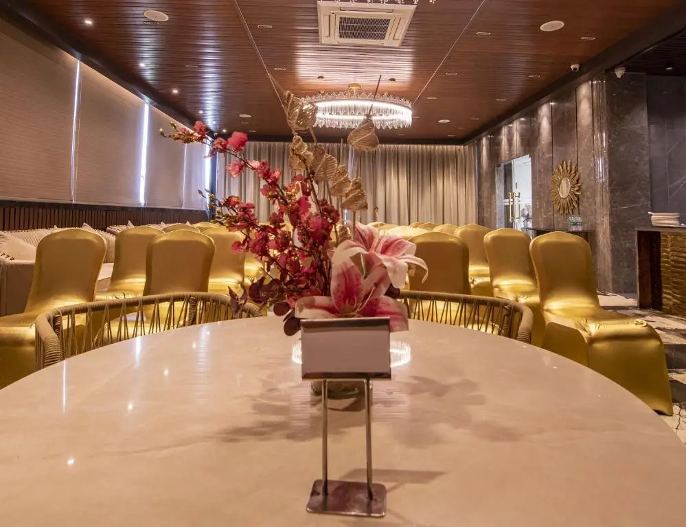 Колката: Brio Hotel