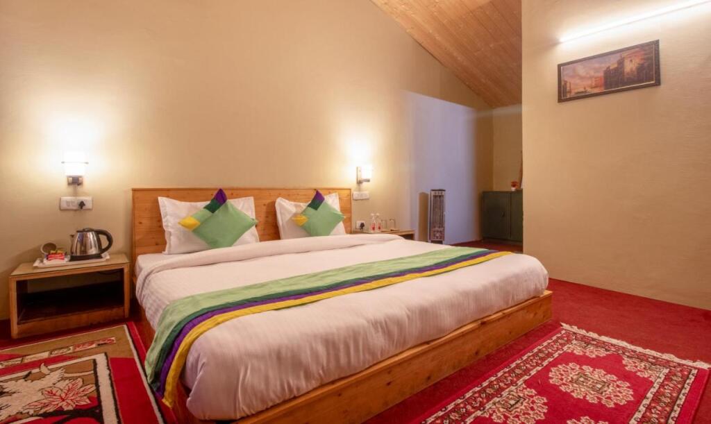 Куфри: Treebo Daak Bangla Retreat With Mountain View