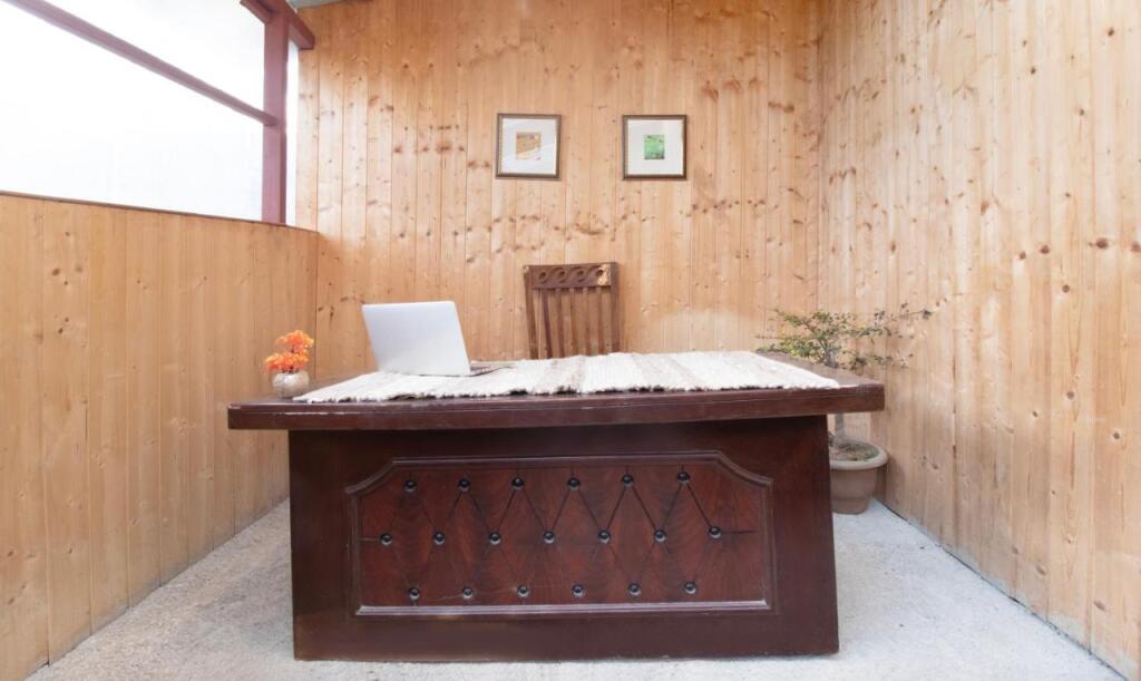 Куфри: Treebo Daak Bangla Retreat With Mountain View