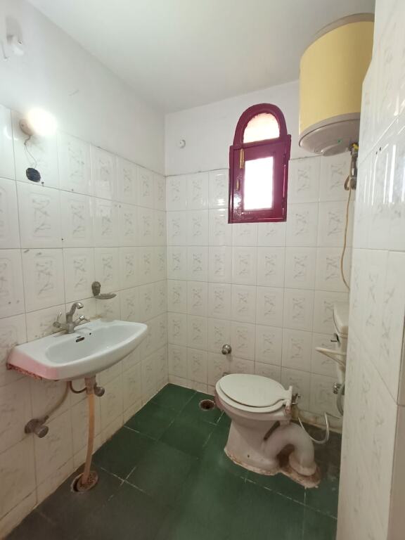 Лакхнау: J C Guest House