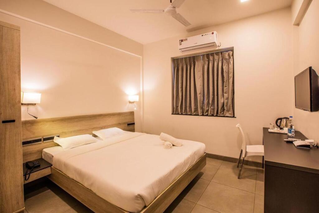 Южный Гоа: Coastal Pearl Hotel Margao Railway Station