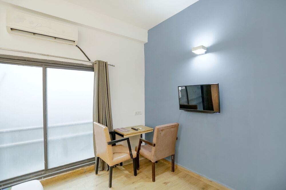 Нойда: FabHotel F9 Noida Sector 51