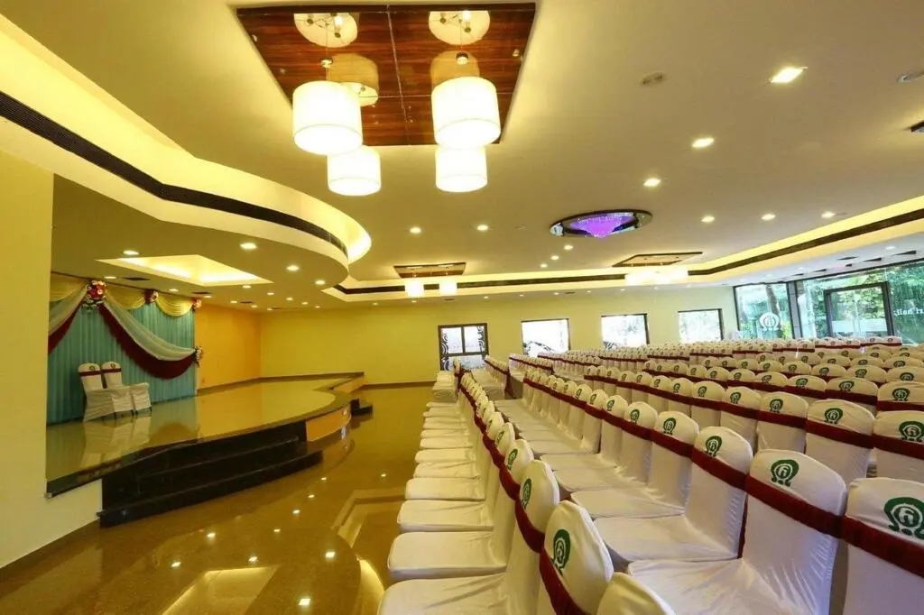 Ченнаи: Sri Adhinatha Motel Highway