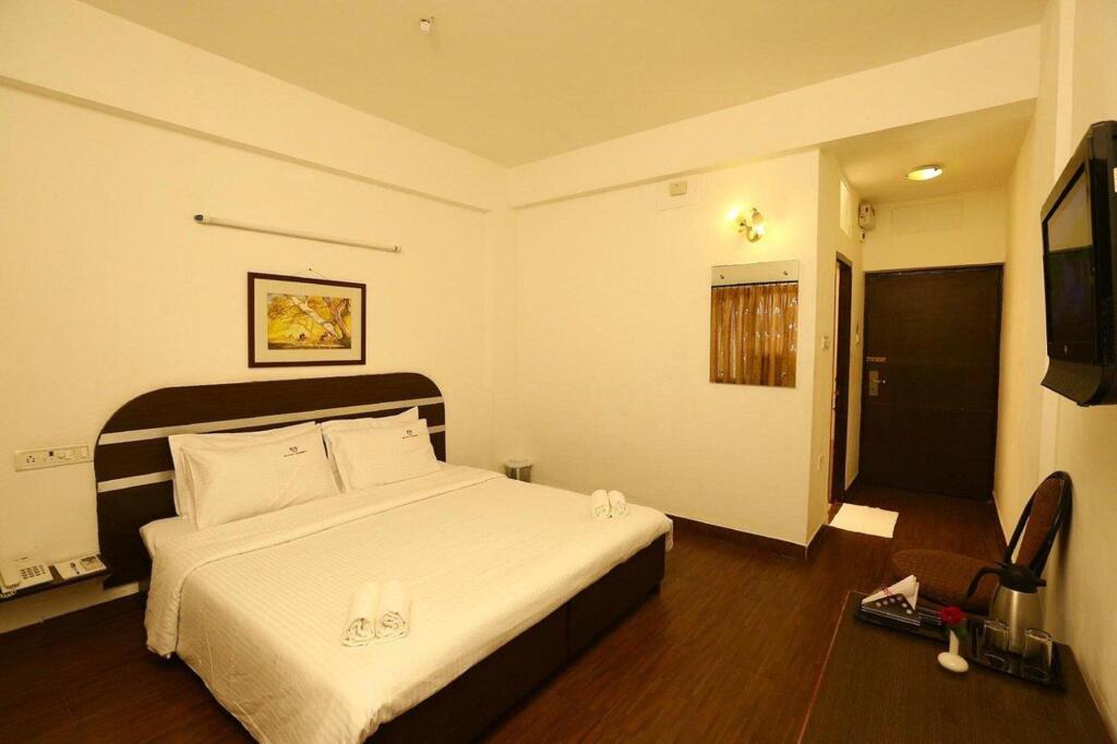 Ченнаи: Sri Adhinatha Motel Highway