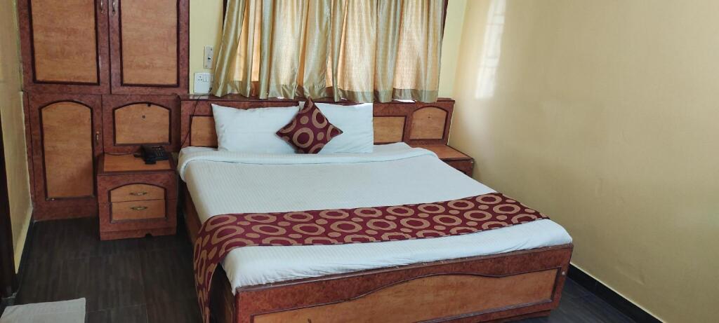Ченнаи: Sri Adhinatha Motel Highway