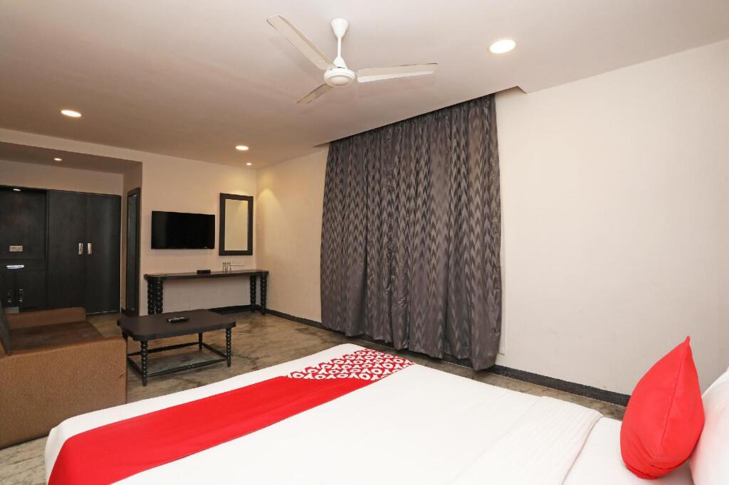 Shivam (Kolkata) — фото 1