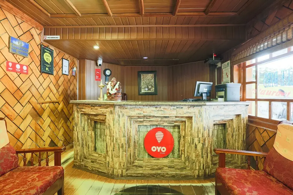 Ути: Hotel Blue Bird by OYO Rooms