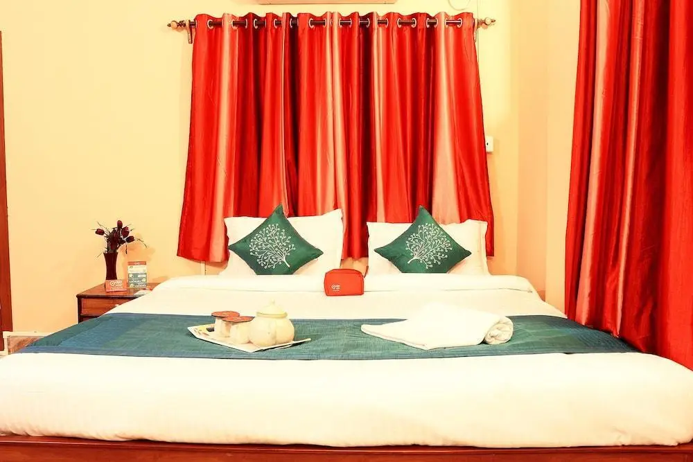 Колката: The Kolkata Hotel by OYO Rooms