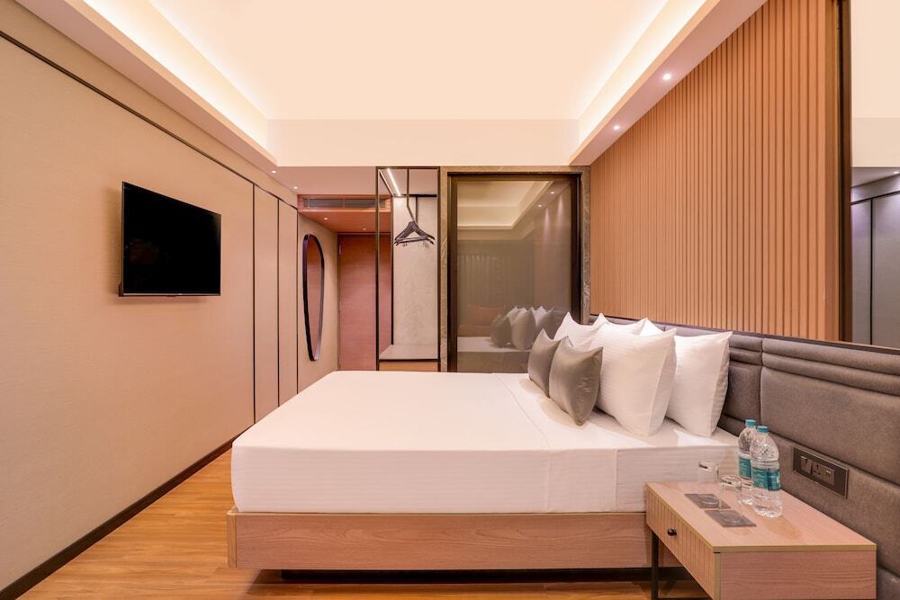 Мумбаи: Lemon Tree Premier Malad Mumbai