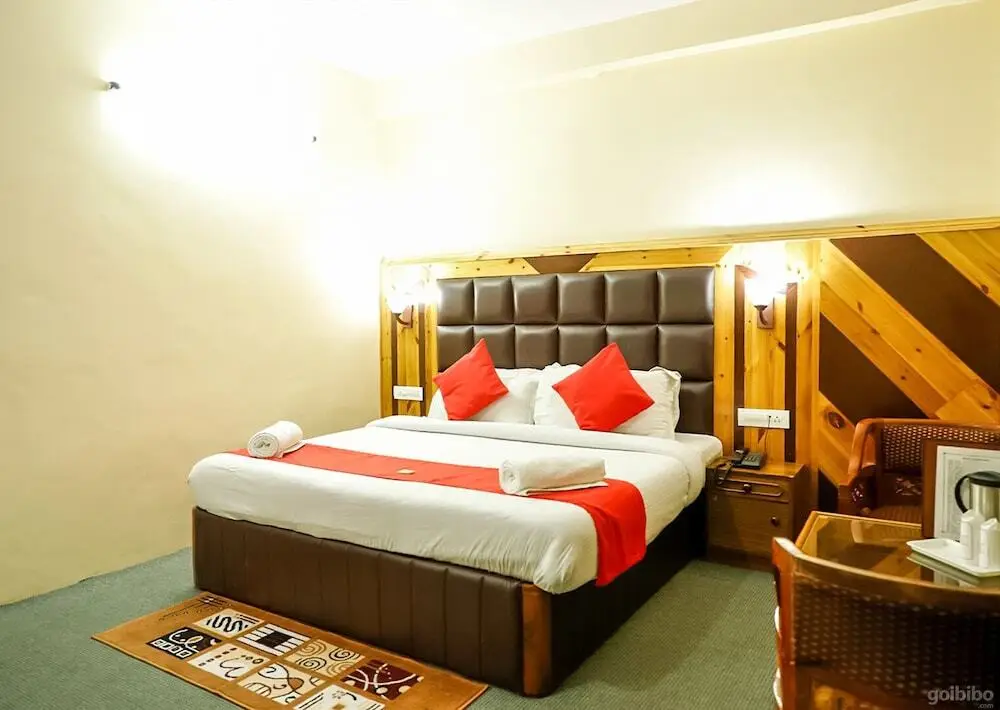 Манали: Neha Palace by OYO Rooms