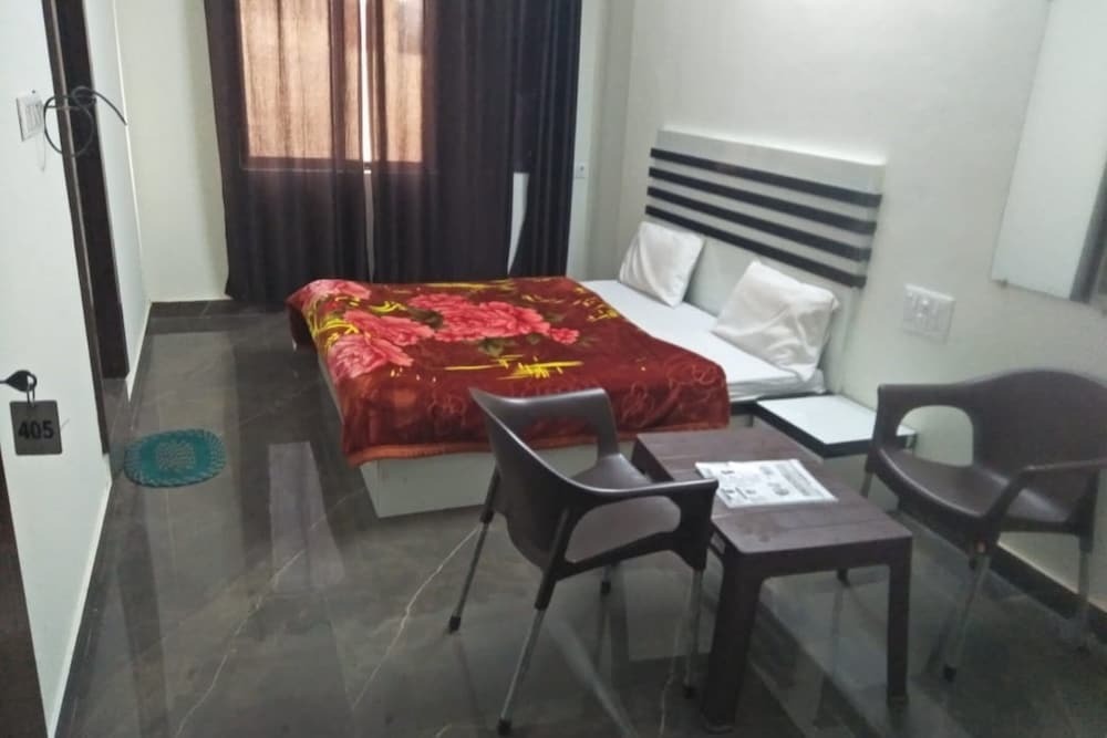 Харидвар: Goroomgo Shiva Inn Haridwar