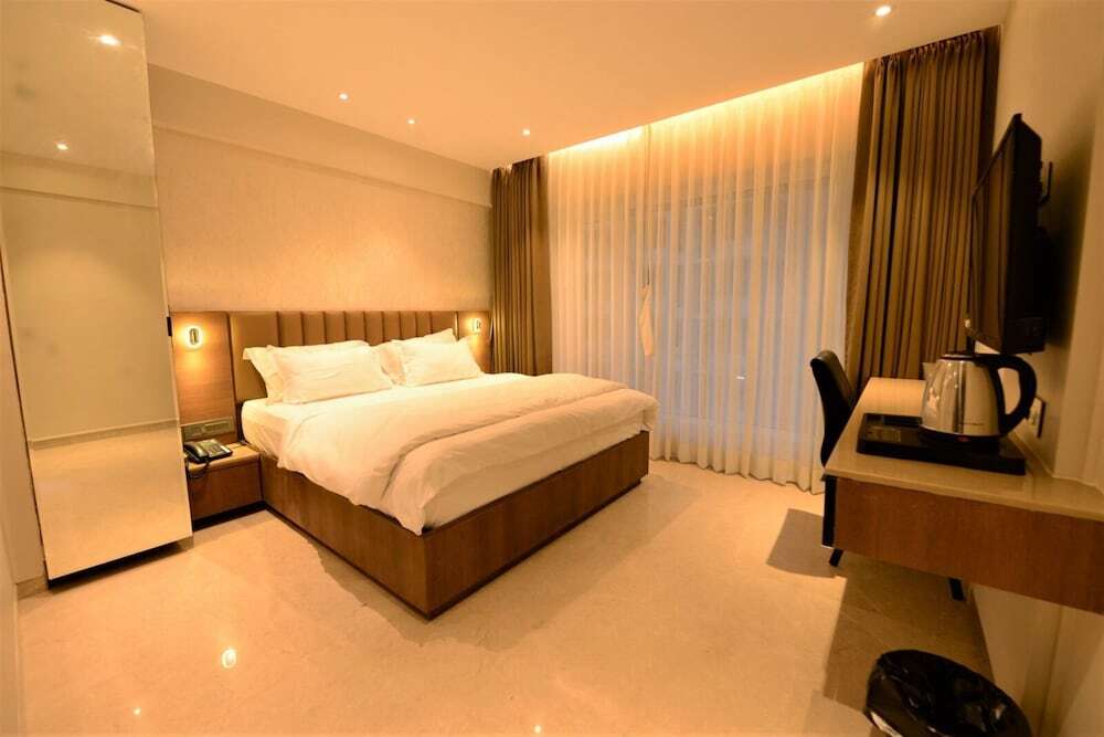 Мумбаи: Anupam Hotel