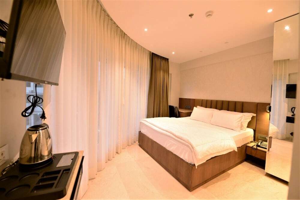 Мумбаи: Anupam Hotel