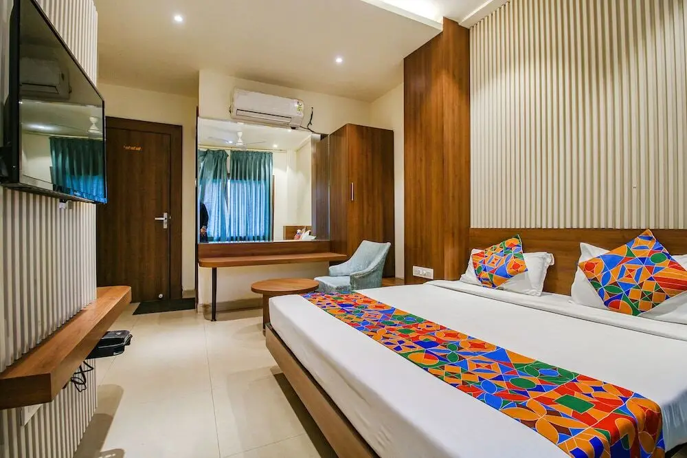 Бхопал: Fabhotel Royal Palace Ii