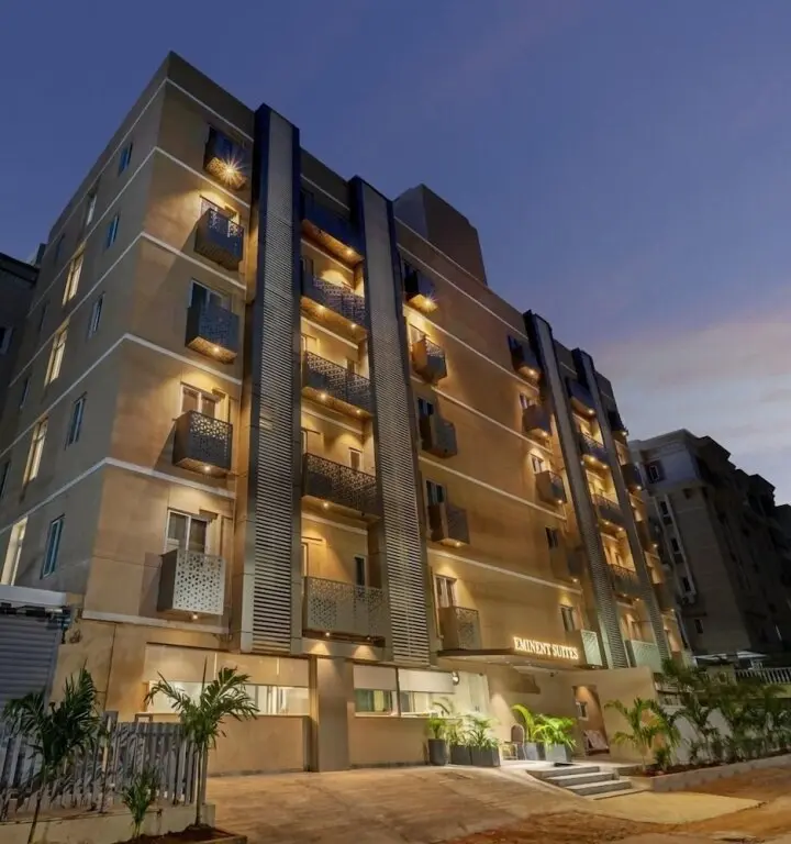 Хидерабад: Eminent Suites & Apartments