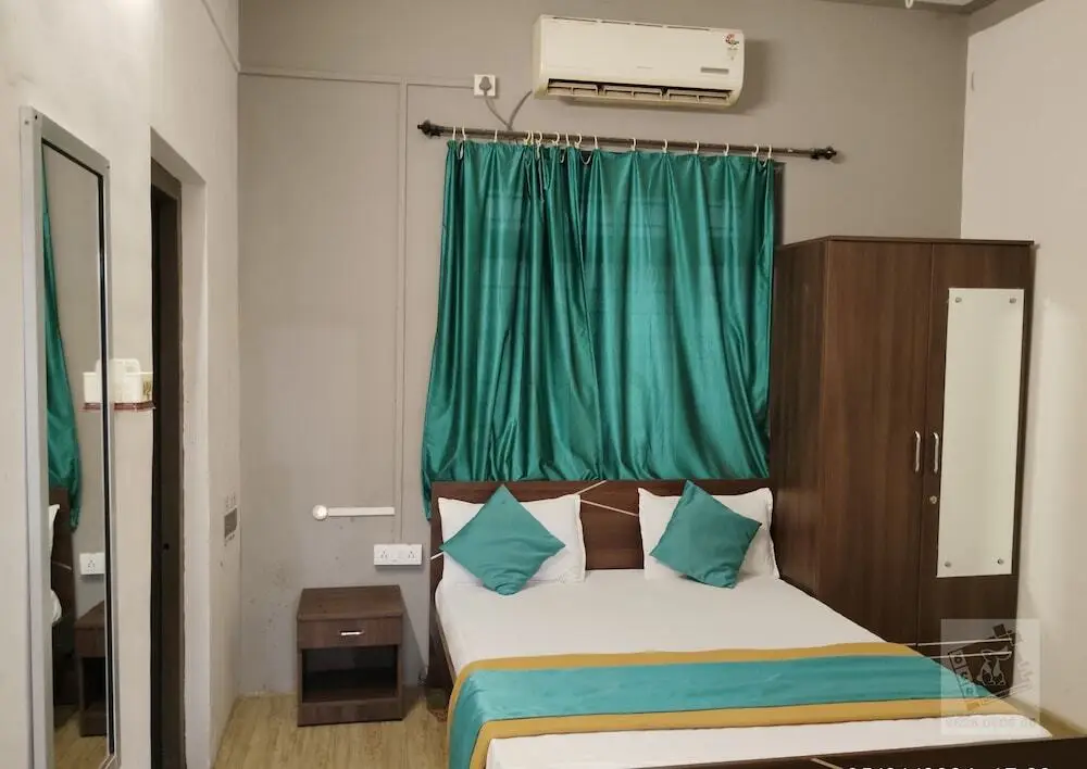 Аурангабад: 6 CR Hotel Natraj Aurangabad