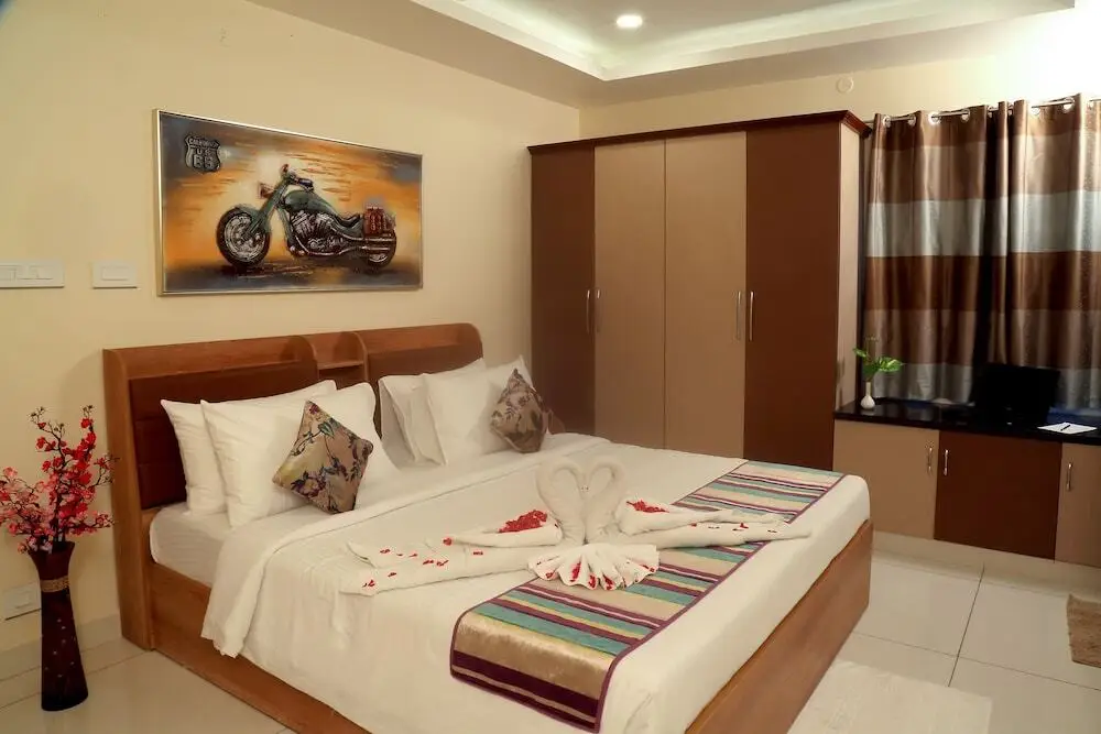 Гунтур: The Capital Executive Service Apartment