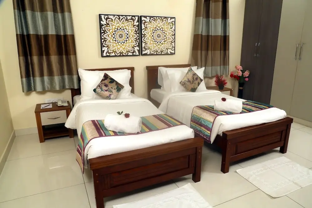 Гунтур: The Capital Executive Service Apartment