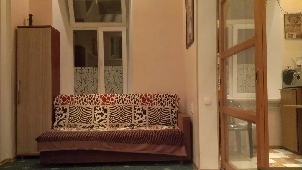 Евпатория: Апартаменты Home on Buslaevyh 11