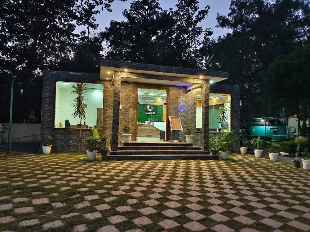 Royals Moonlight Resort — фото 1