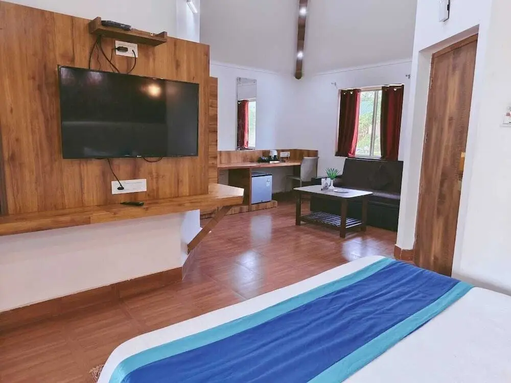 Наинитал: Royals Moonlight Resort