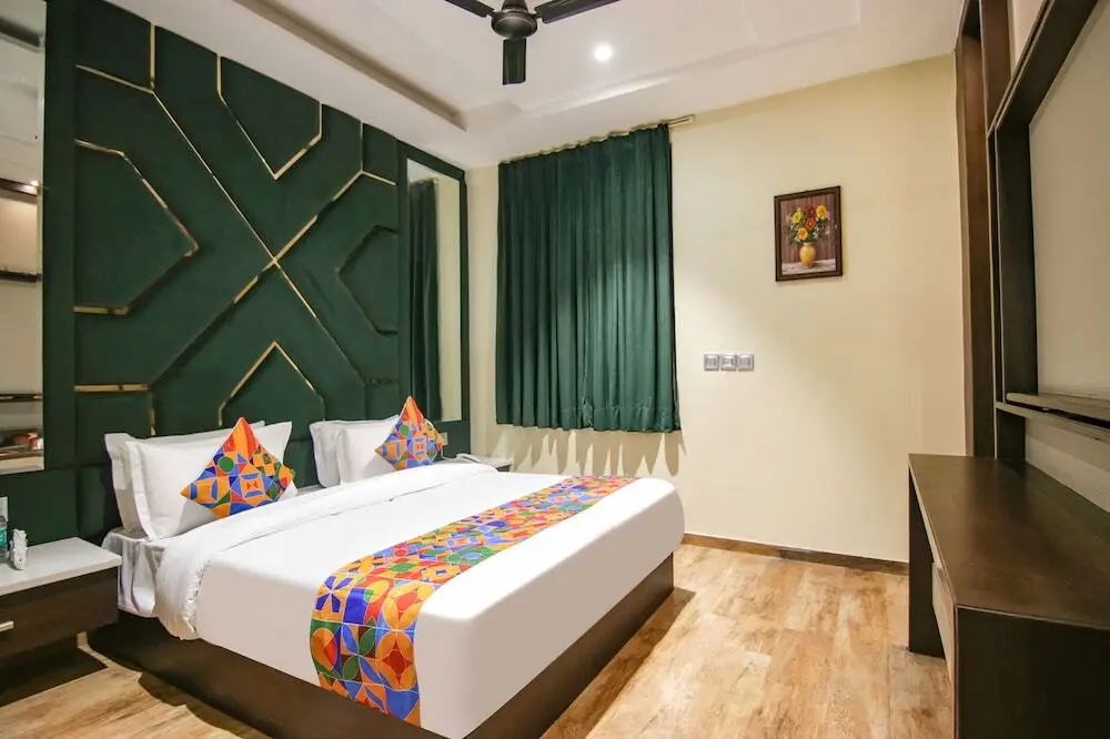 Лудхиана: Fabhotel Prime K9 Crown